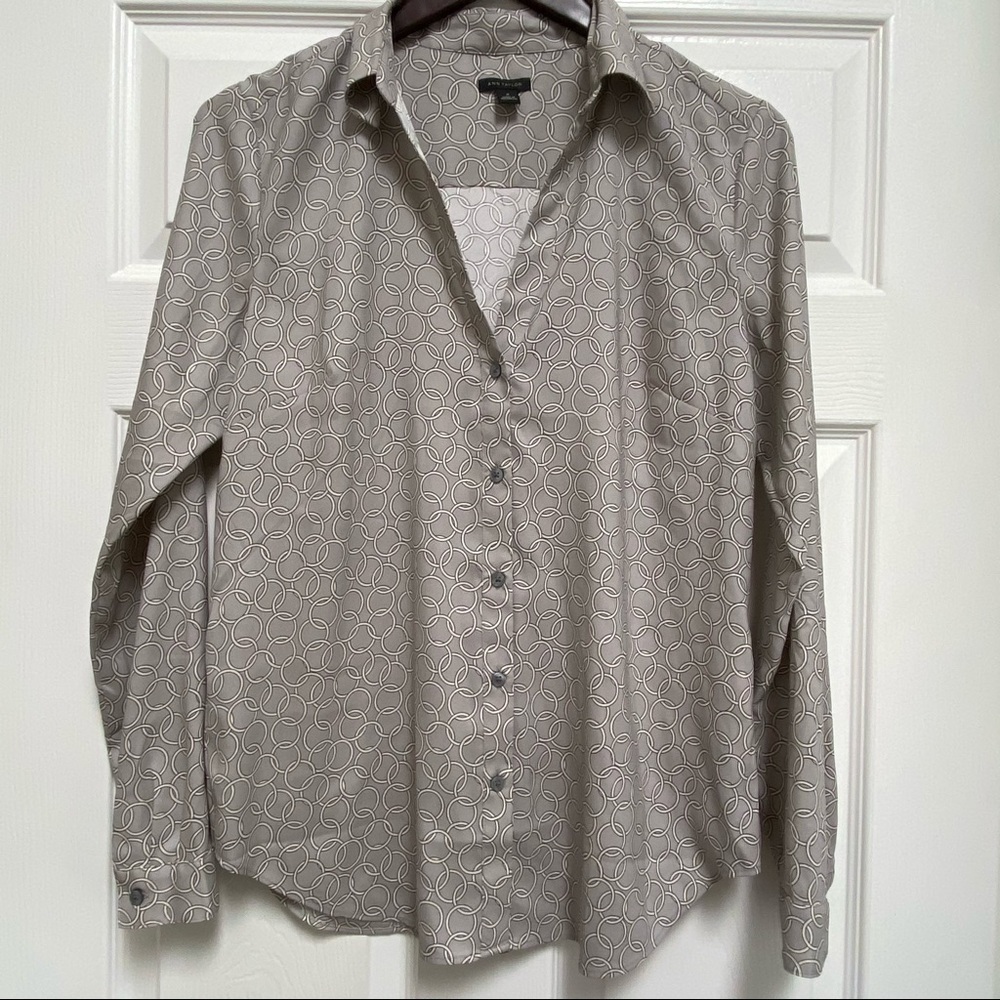 BANANA REPUBLIC Women’s Long-Sleeve Blouse